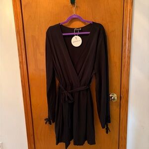 New Boohoo Size 18 Elegant Black V-Neck Faux Wrap Dress